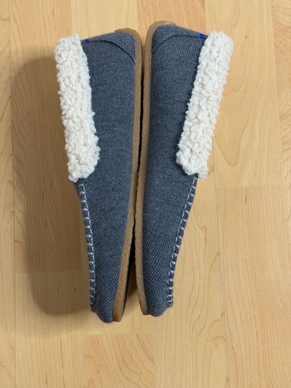 Rothy’s Merino Wool Sherpa Slippers Gray Moccasin House Shoes Size 7 - Picture 5 of 7